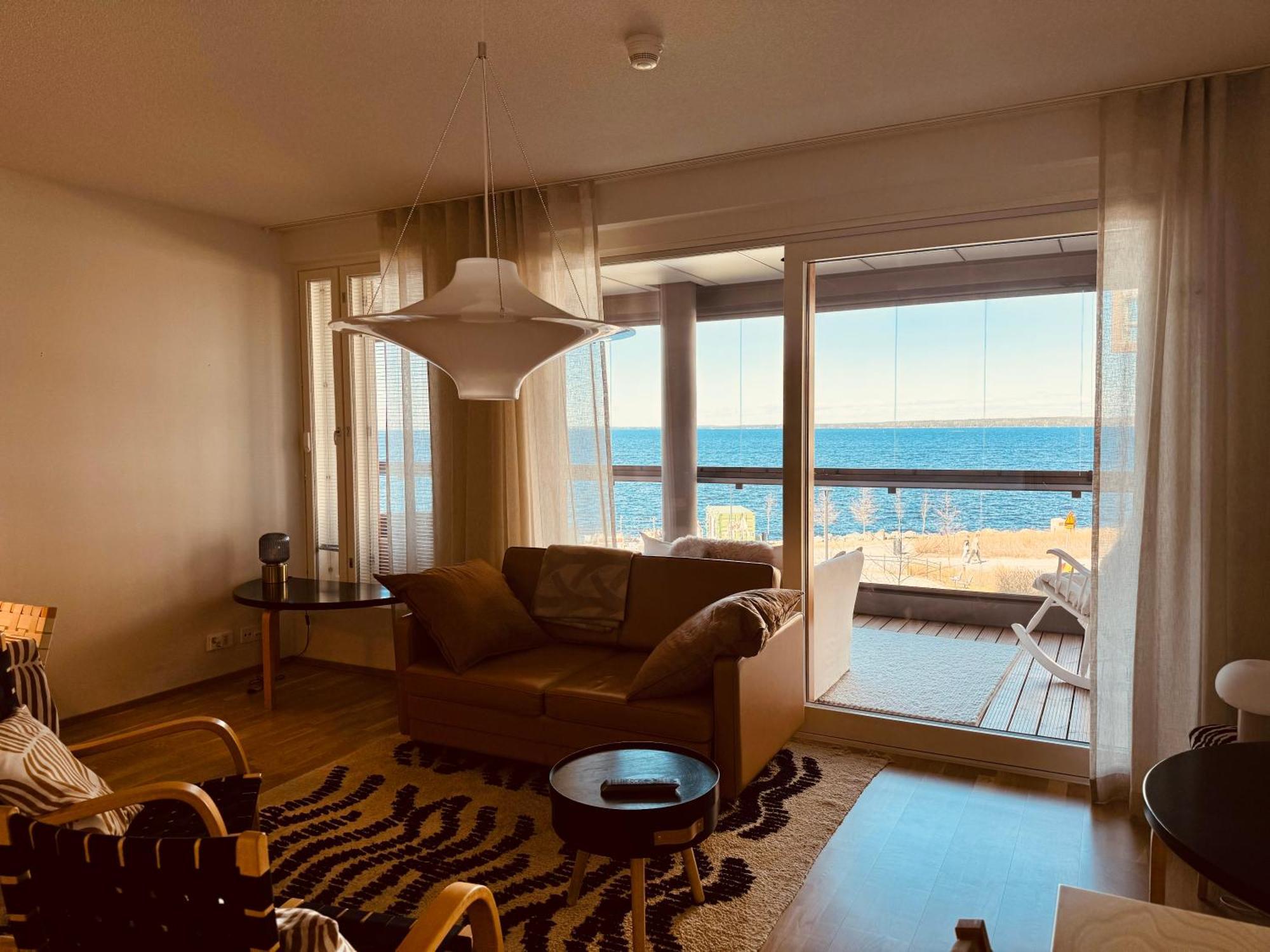 Top, Cozy, Lakeside, Sauna And Free Indoor Parking Tampere Buitenkant foto